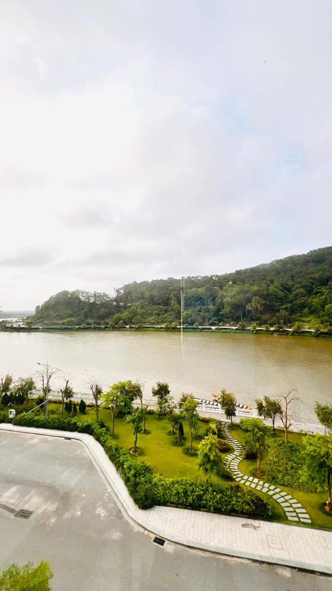 Golden Sea Hotel *** Ðố Sơn Zewnętrze zdjęcie